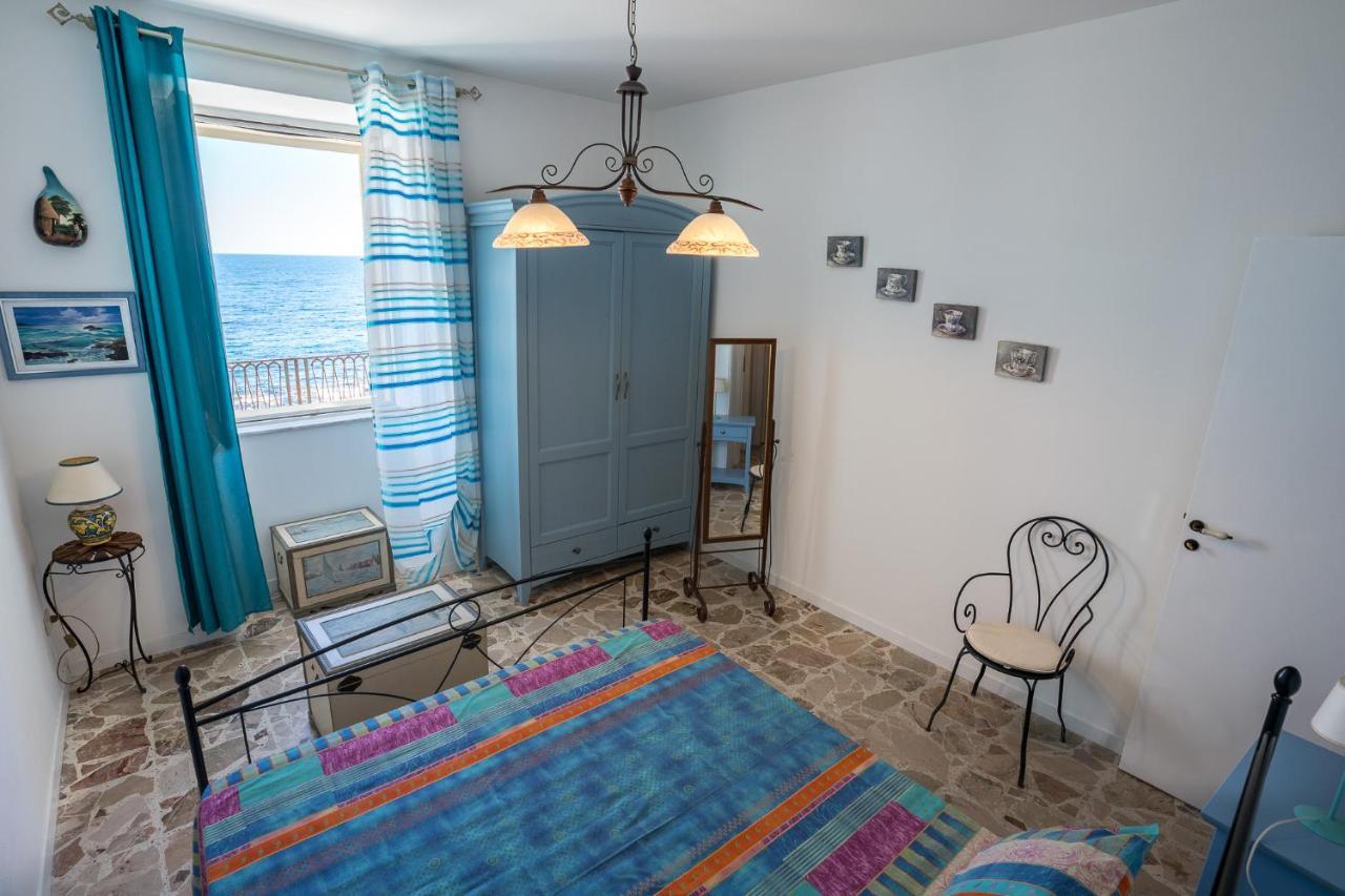 Maniace Sea View Apartment By Ortigia Apartments Syracuse Exterior photo